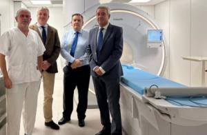 El Hospital de Poniente incorpora dos nuevos equipos de resonancia