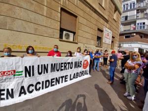 Concentración tras al último accidente laboral en El Ejido