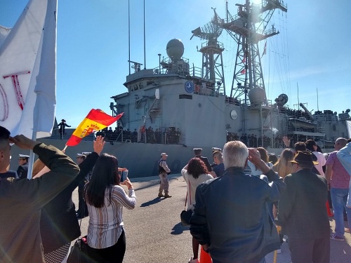 La fragata Santa María hace escala en el puerto de Almería hasta el domingo