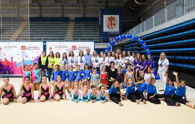 Más de 300 alumnas de toda España participan en la XVII Olimpiada del Club Almedina