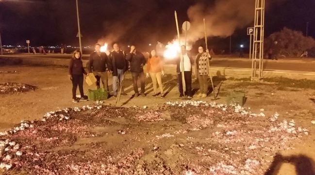 Llanos De Vícar Celebrará 'Los Antones' Con Hogueras Y Patatas Asadas