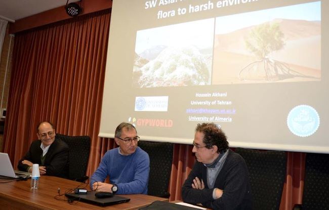 Los Viernes Científicos ahondan en la singularidad de las plantas de zonas áridas