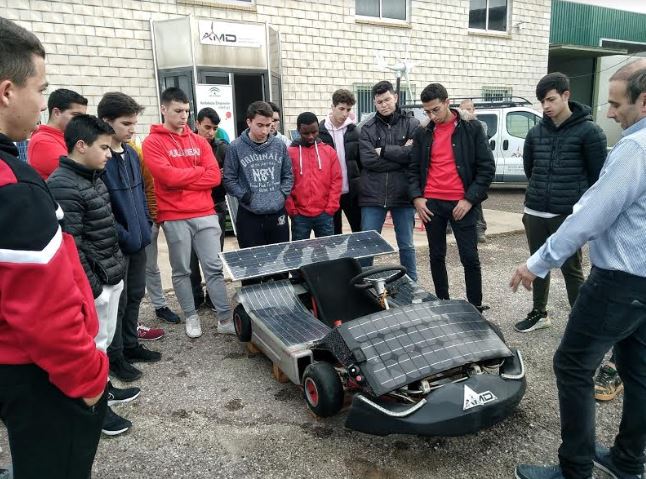 Alumnos del IES Albujaira visitan la empresa AMD Automática 2010