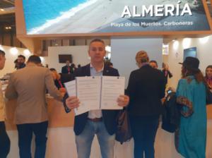 Carboneras recibe en Fitur los distintivos “Q” para tres de sus playas