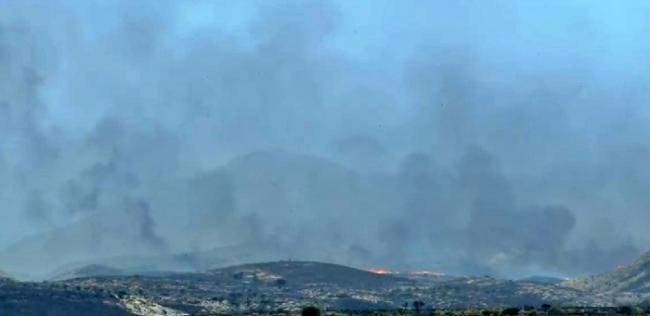 Incendio en Níjar: Fuego sigue activo y vecinos desalojados han regresado