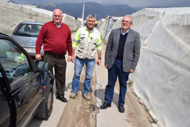 Culmina La Mejora De Canalizaciones De La Red De Abastecimiento En El Carril Lanjarón