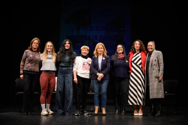 ‘Marzo con nombre de mujer’ da voz a mujeres con profesiones 'masculinas'