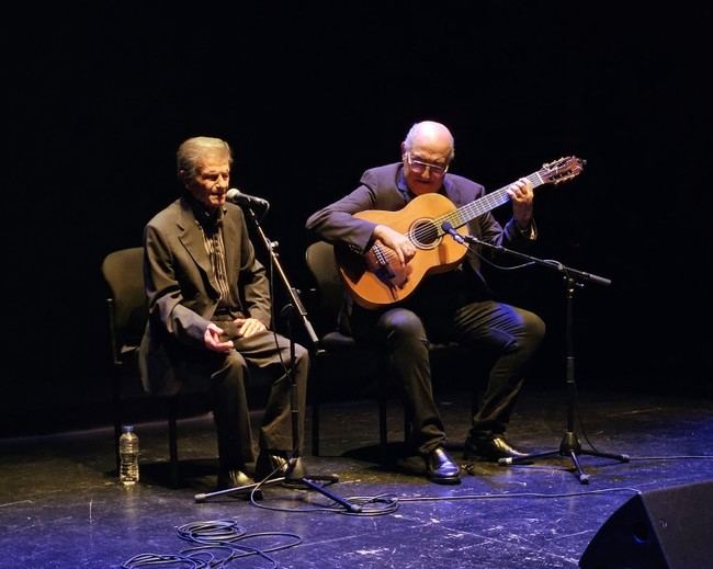 José Sorroche brilla en la presentación de su disco antológico