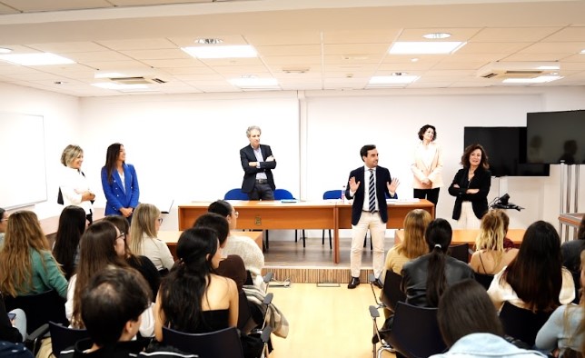 Diputación acerca la Junta Arbitral de Consumo a alumnos de Derecho de la UAL