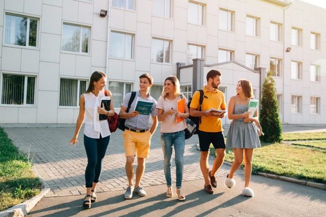 Universidad de Almería ofrece 26 másteres para estudiantes extranjeros