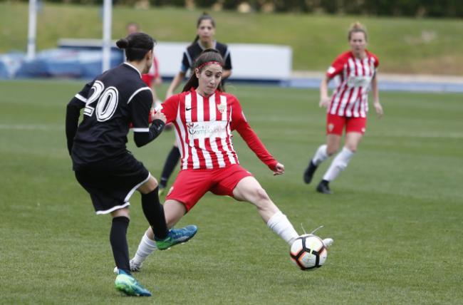 Lorena González, delantera del Almería femenino, sufre una grave lesión