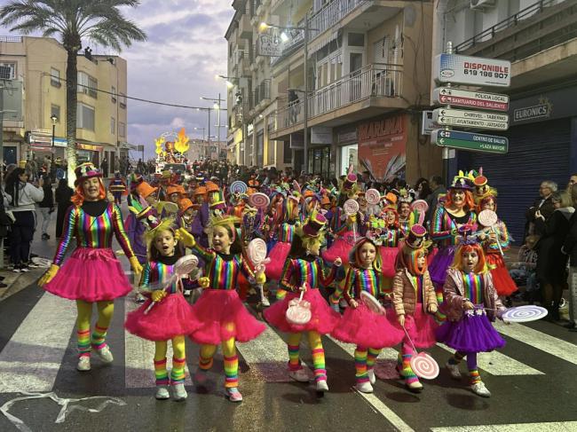 ‘Los de todos los martes’ ganan el Concurso de Carnaval de Albox 2025