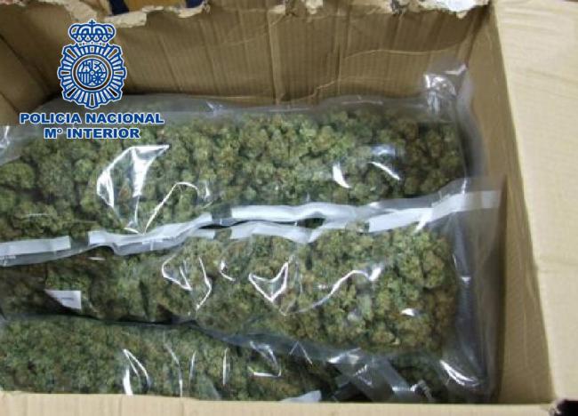 Detenido por mandar por mensajería urgente 7,5 kilos de marihuana a Alemania