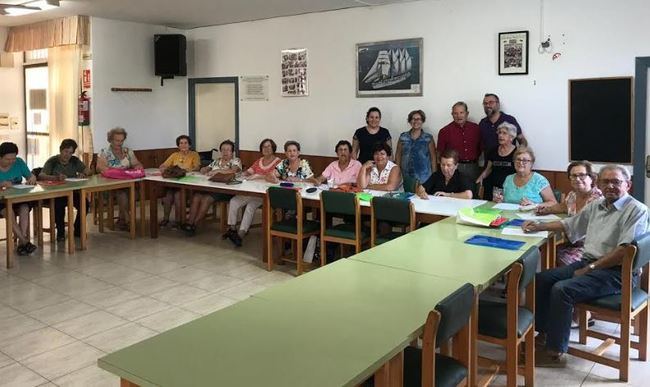 Talleres de envejecimiento activo para los mayores en Cuevas