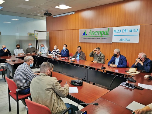 La Mesa del Agua estalla y se movilizará en Madrid el día 24