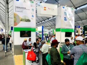 Almería lidera la exportación en el sector auxiliar de la agricultura