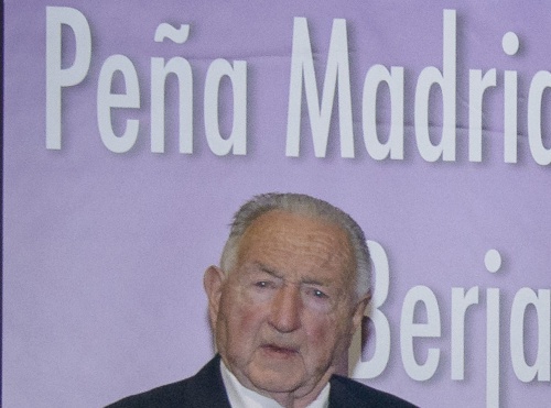 Miguel Moreno optará a la reelección de la presidencia de la Peña Madridista de Berja