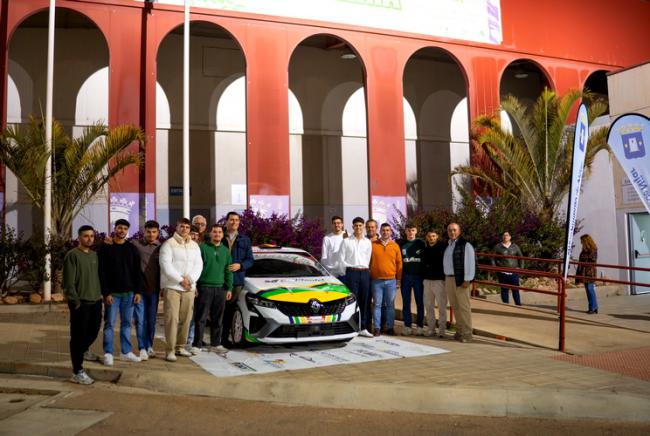 Níjar celebra a su joven campeón de rally, Francisco Puertas