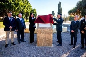 Almería nombra un parque en honor a la Policía Nacional por su compromiso diario