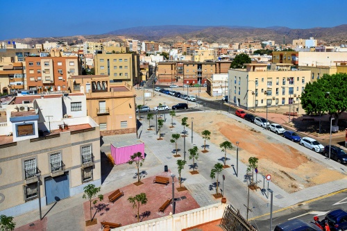 Vallado de los solares resultantes en la nueva urbanización del Barrio Alto