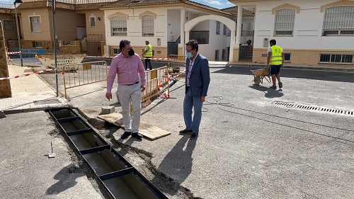 Obras de la red de pluviales de Berja en calle Tulipanes y Avenida del Estudiante