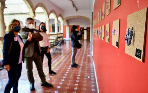 'Pendientes' de la igualdad en la Escuela de Artes