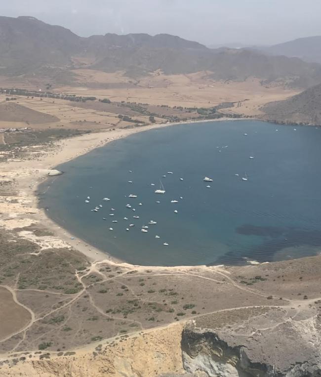 ¿Es posible la convivencia entre bañistas y navegantes en el Cabo de Gata?