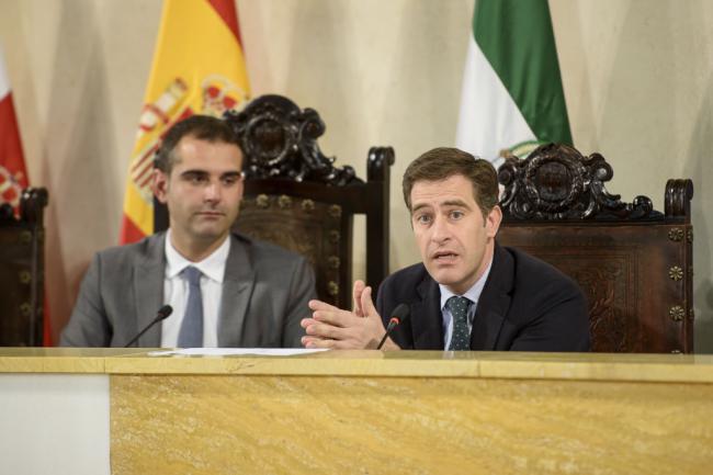 PSOE e IU se oponen a medidas contra la okupación ilegal de viviendas