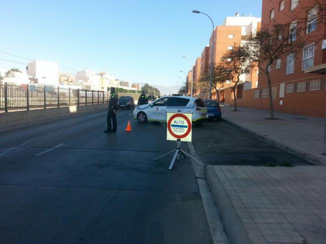 La Policía Local detiene a dos mujeres tras pelearse a mordiscos en una gasolinera