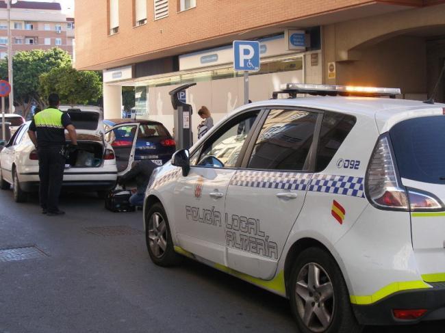 Detenido un hombre acusado de robar a punta de cuchillo a unos ancianos en El Zapillo