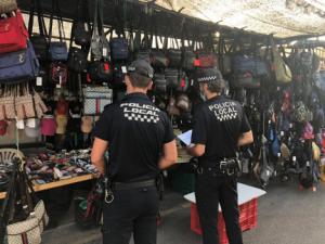 Inspecciones contra #COVID19 en el mercadillo de El Ejido