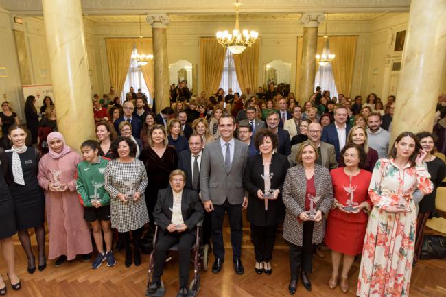 Reconocimiento del Ayuntamiento a mujeres que luchan por romper el techo de cristal