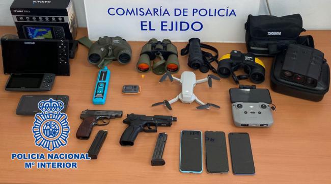 Un dron entre el material intervenido a cuatro traficantes detenidos en la operación Abdera