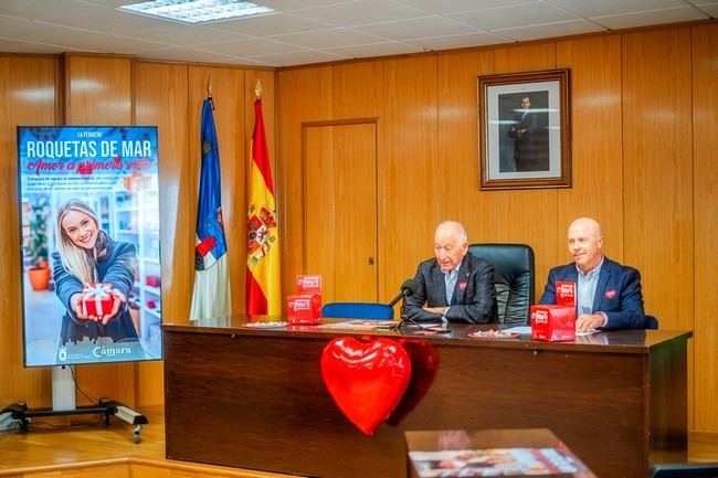 Roquetas de Mar lanza campaña para impulsar el comercio local en San Valentín