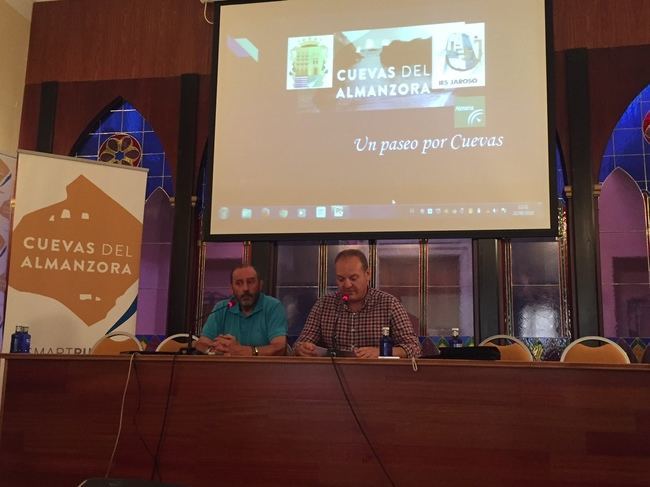 El IES Jaroso presenta la APP “Un paseo por Cuevas”