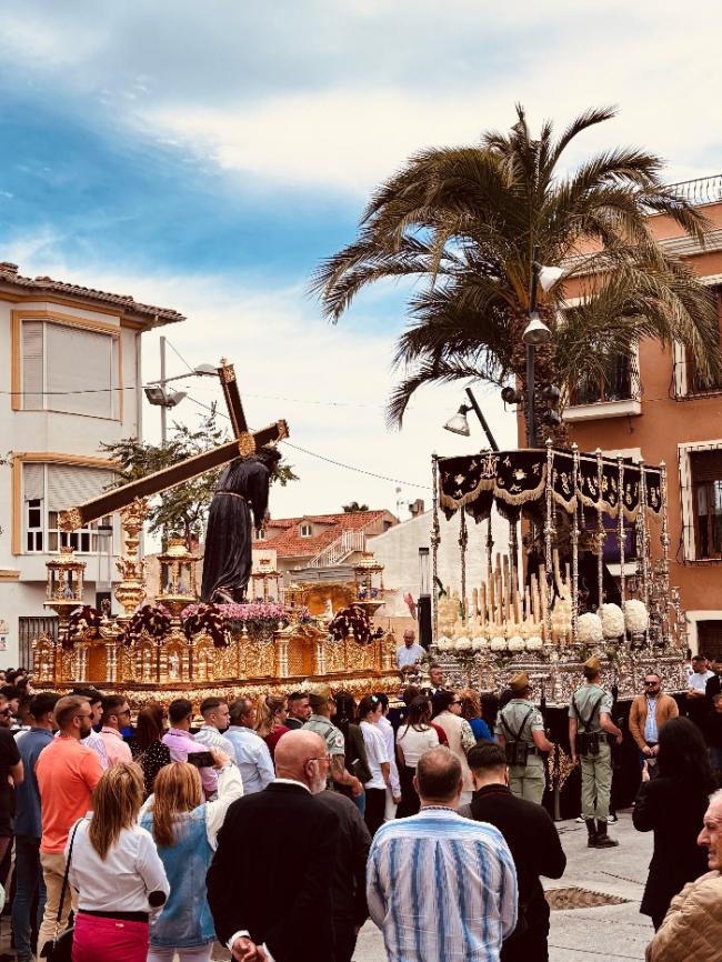 Emotiva procesión al Monte Calvario esta mañana en Pulpí