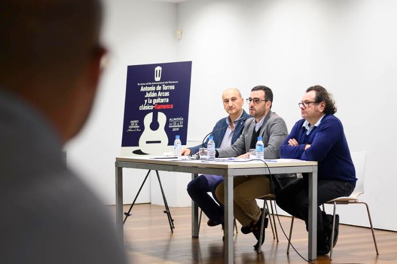 Antonio de Torres y Julián Arcas centran en Almería el Día Internacional del Flamenco