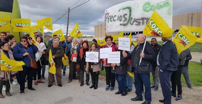 COAG Almería acude a la protesta de Málaga por los precios