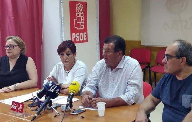 El PSOE de El Ejido pide una solución al desalojo de 300 chabolistas