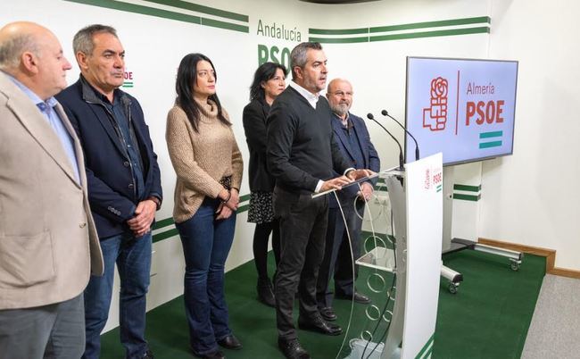 El PSOE exige a Crespo que anule la resolución de los sondeos en Alcóntar