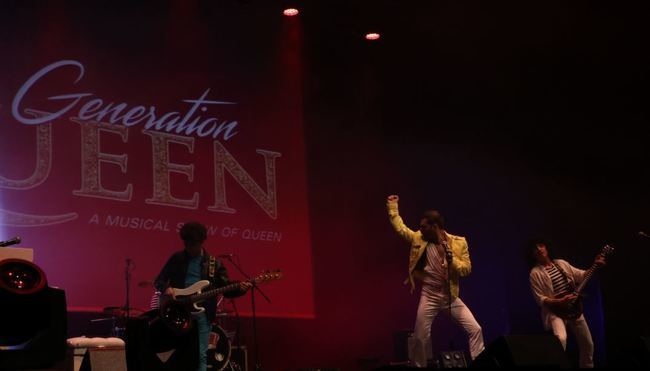 Gran éxito del musical ‘Forever Queen’ en El Ejido