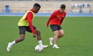 Peybernes comienza a hacer trabajo de campo al margen de sus compañeros