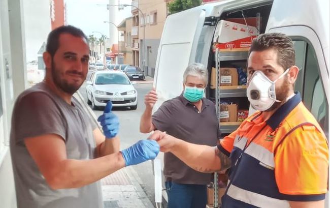 Vícar Recibe Del Gobierno De España 2.000 Mascarillas