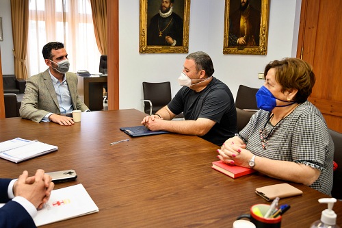 El alcalde destaca la labor de la Asociación de Donantes de Vida