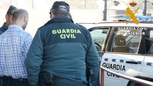 Detenido por la Guardia Civil tras perseguirle por asaltar a una menor a la que oyeron gritar