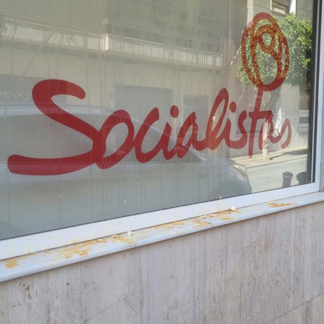 Nuevo ataque vandálico a la sede del PSOE en El Ejido