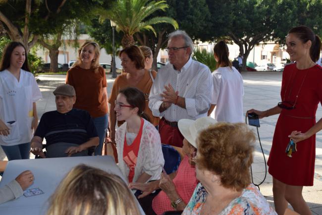 Vícar Despide Su Semana Del Mayor Con Buñuelada Y Gerontogimnasia