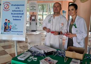 El Hospital Poniente anima a romper con el tabaquismo