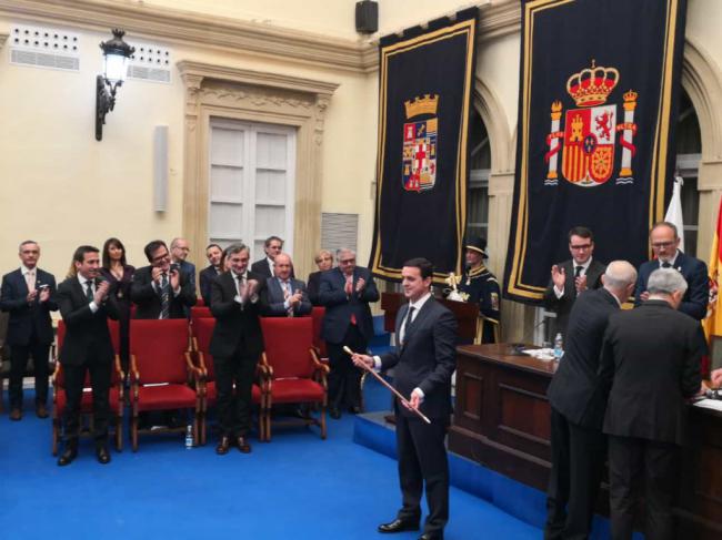 El nuevo presidente de la Diputación tira de orgullo almeriense