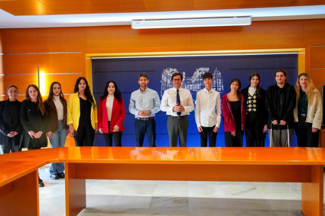 Reconocimiento a los ganadores del II Torneo de Debate Escolar en El Ejido